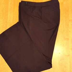 Loft trouser pant. Julie size 6